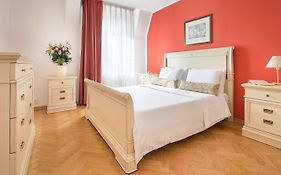 Hotel Suite Home Prague